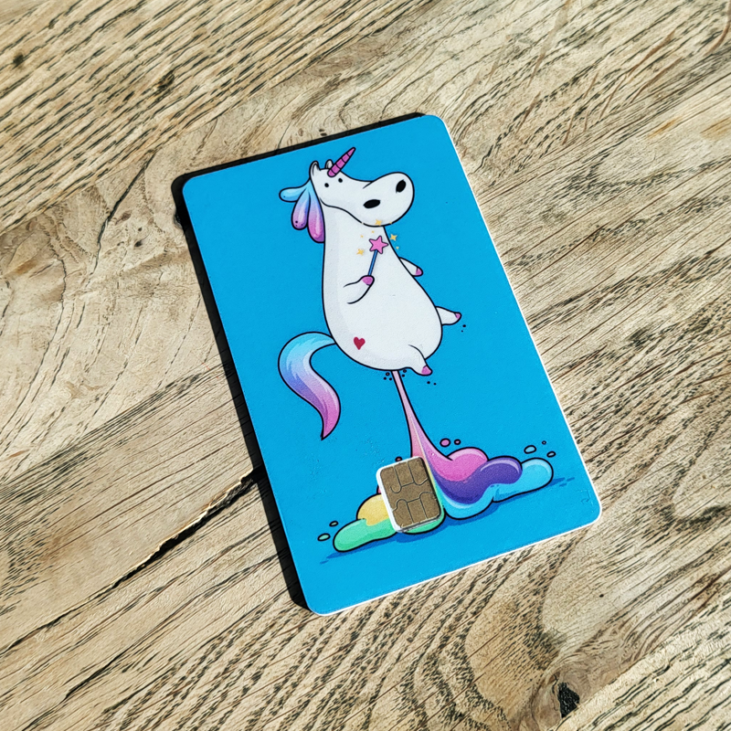 Yksisarvinen - Piereskelevä sateenkaari